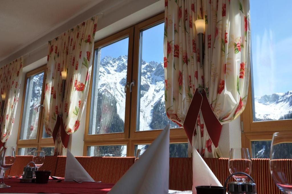 فندق سبيسفي  Gasthof Alpenrose المظهر الخارجي الصورة