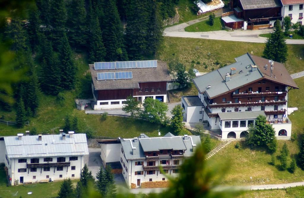 فندق سبيسفي  Gasthof Alpenrose المظهر الخارجي الصورة