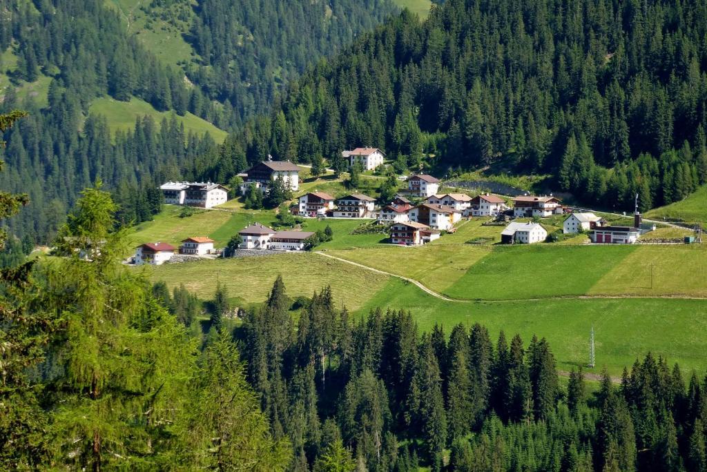 فندق سبيسفي  Gasthof Alpenrose المظهر الخارجي الصورة